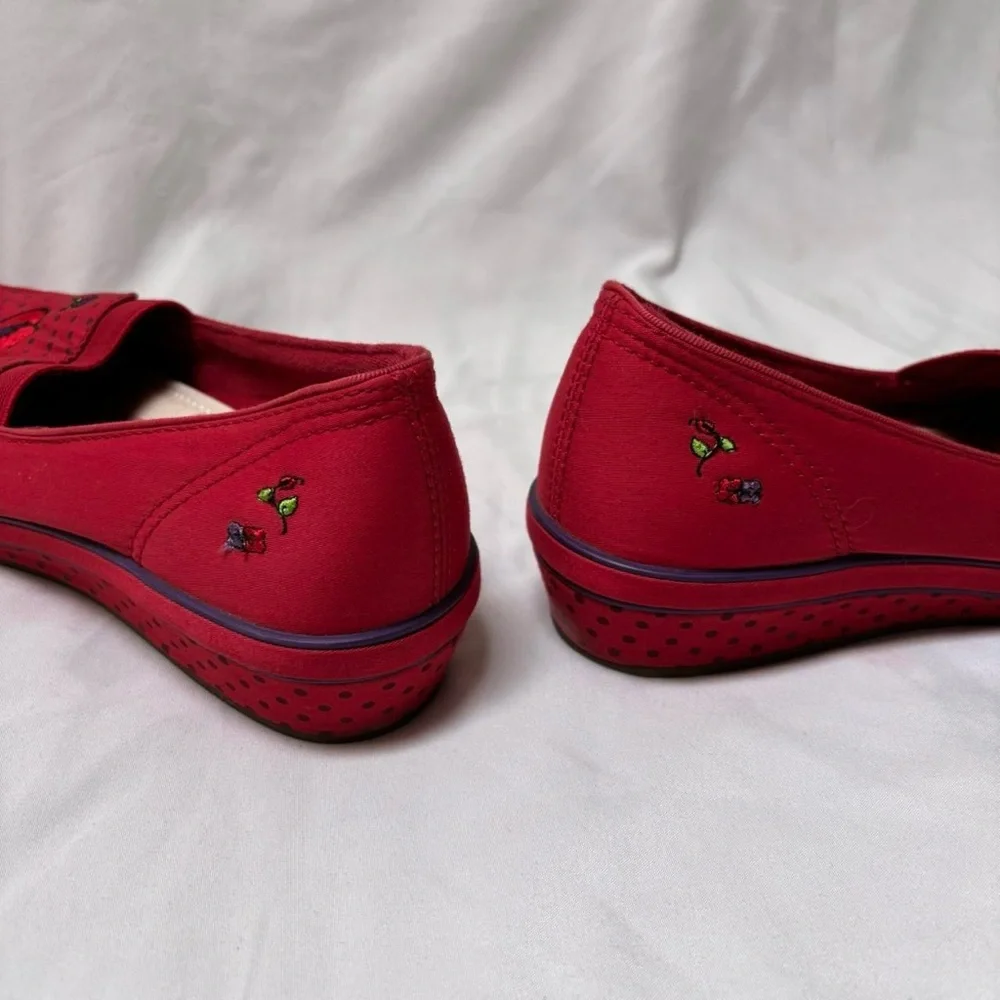 Keds Red‎ Embroidered Women's Flats